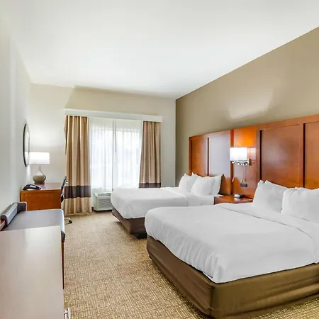 Comfort Inn & Suites Near Bethel College Newton Esterno foto