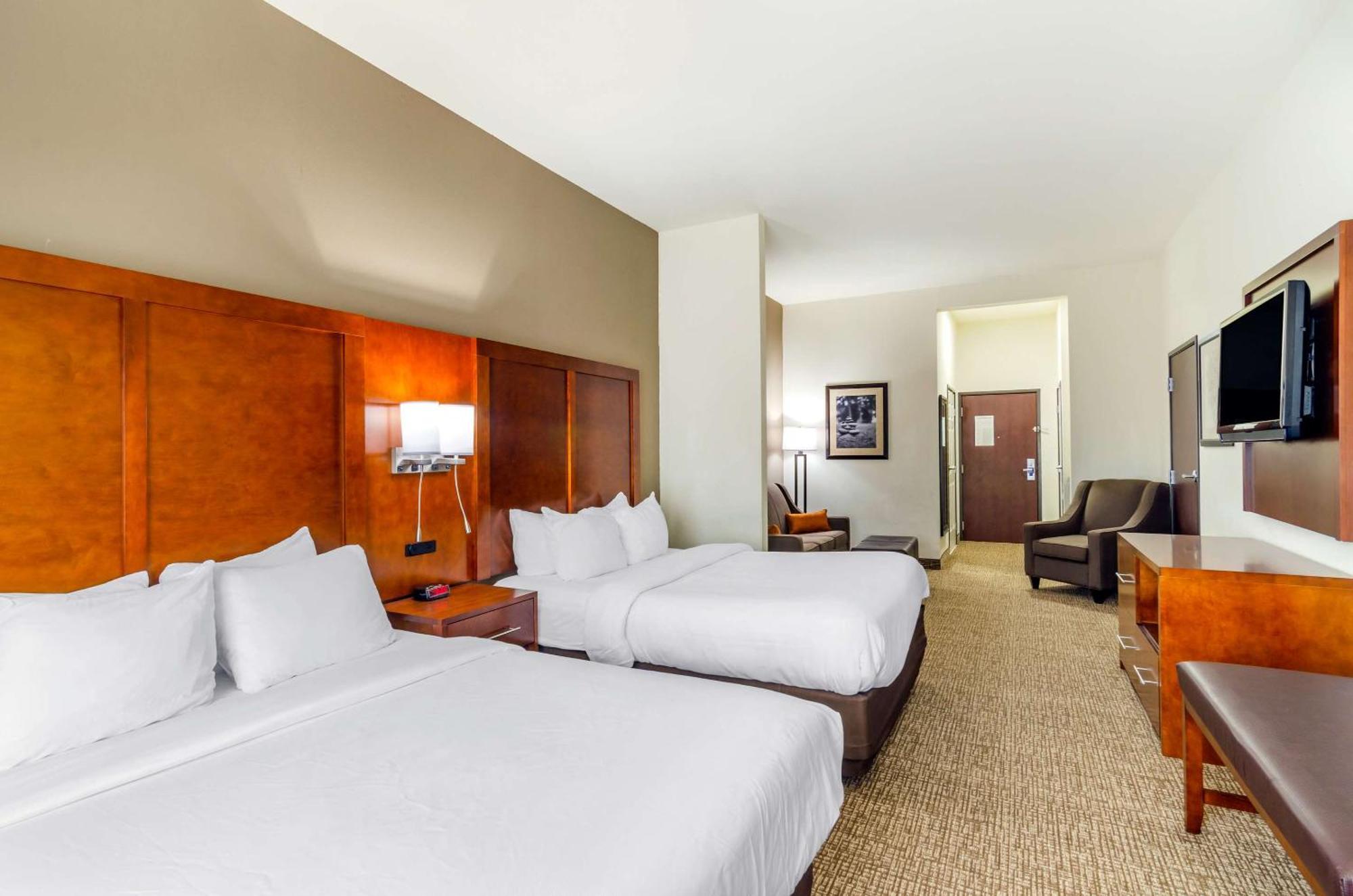 Comfort & Near Bethel College Hotel Newton