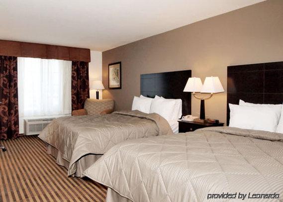 Comfort & Near Bethel College 3* Newton