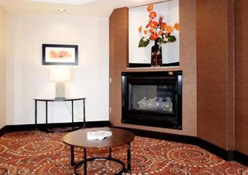 Comfort & Near Bethel College Hotel 3*